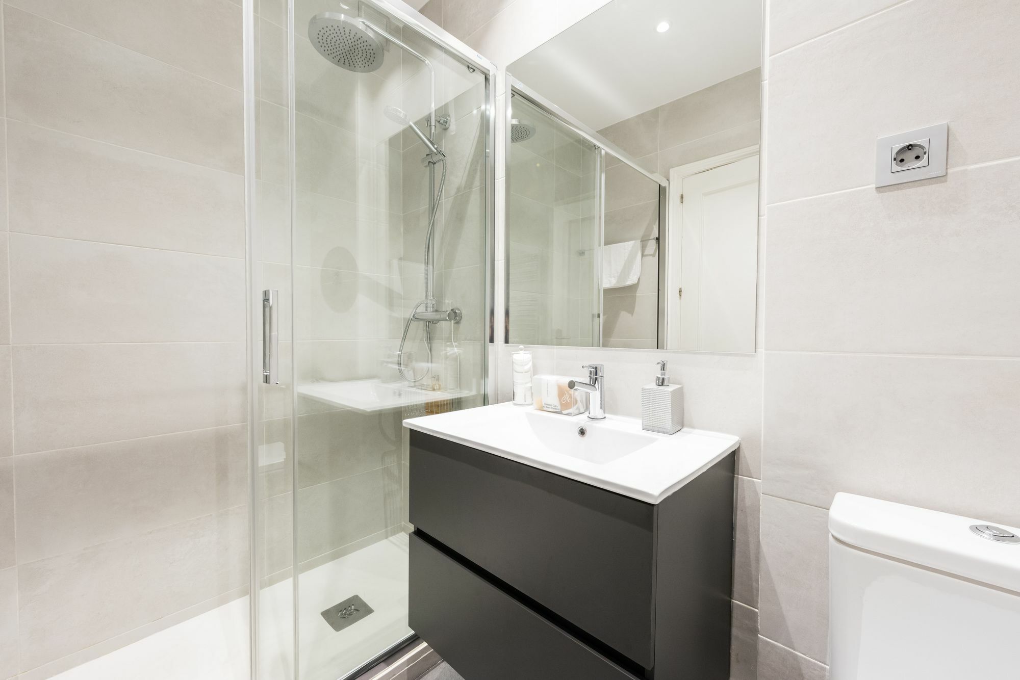 Ferienwohnung Atico En Chueca By Madflats Collection Madrid Exterior foto
